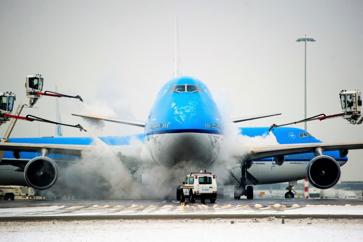 Flugzeugenteisung